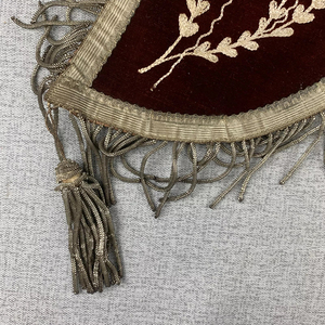 Écharpe blanche personnalisée brodée, écologique, avec bordure dorée et symboles religieux pour la décoration de vêtements et badges - Product Image 6