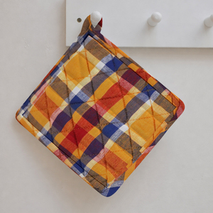 Eye Catching Design 100% Cotton, Recycled Yarn Dyed Pot Holders Trivets for Kitchen and <b>Tabletop</b> Usage Exporter in India - Product Image 1