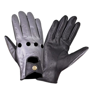 <b>Mens</b> Waterproof Genuine <b>Sheepskin</b> Leather <b>Gloves</b> From Pakistan Warm Winter Fashion OEM Customizable Black Driving <b>Gloves</b> - Product Image 2