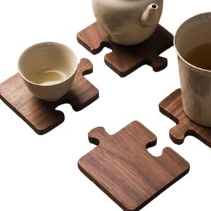 Sous-verre en bois naturel rustique pour verres à boisson, tasses, protection de la surface de la table de salle à manger - Product Image 1