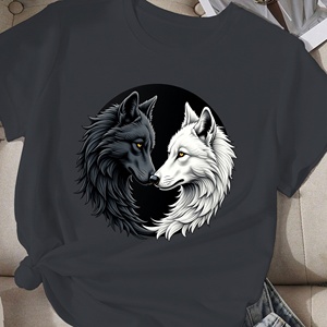 Símbolo yin yang con dos lobos Camiseta cómoda para mujer - Product Image 2