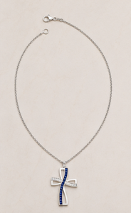 Collier avec pendentif croix infini en argent sterling 925 plaqué rhodium avec zircone cubique bleue et blanche |   Religieux chrétien - Product Image 2