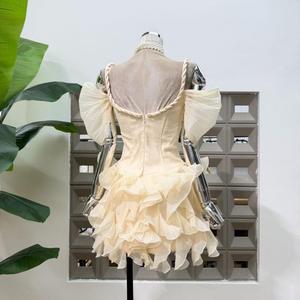 Vestido de fiesta bohemio de algodón sin mangas para mujer, diseño premium nuevo con volantes, mini, hecho a mano, con un diseño sexy para fiestas. - Product Image 4