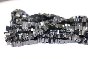 Cuentas de espinela negra de 4-6mm al por mayor, Forma cuadrada lisa, piedra lunar Natural de 16 pulgadas de largo, Cuadrado Heishi - Product Image 2