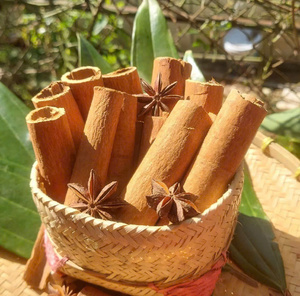 Varillas de Canela Natural de 6-10 cm, Canela de Vietnam, Aroma Dulce y Especiado para Té, Café y Cocina, Paquete para Venta al por Menor - Product Image 1