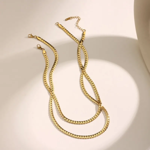 Collar con Colgante de Cadena Cubana Estilo Hip-Hop, con Acabado en Oro Real de 18K, Chapado Electrolítico, con Cadena Cubana y Cadena Curb - Product Image 3