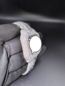 นาฬิกาข้อมือ ZAWO รุ่น Unisex สแตนเลสสตีล ระบบจักรกลอัตโนมัติ ประดับเพชรโมอิสซาไนต์ งานแฮนด์เมด สไตล์สปอร์ต หน้าปัดอนาล็อก ขนาด 41 มม. ตัวเรือนทรงเหลี่ยม สายขนาด 22 มม. - Product Image 4
