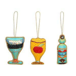 Adornos Navideños Bordados a Mano en Terciopelo y Satén, Personalizados al por Mayor, con Camellos, Renos, Ovejas y Caballos - Product Image 3