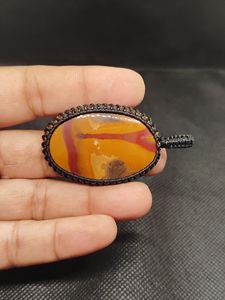 จี้มาคราเม่รูปผีเสื้อขายดีประดับพลอยคาโบชอง พลอยคาโบชองขายส่งจำนวนมาก - Product Image 2