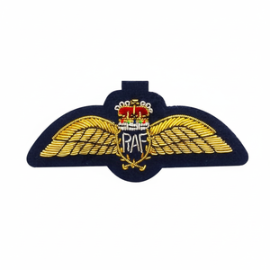 Badges brodés sur mesure en bullion, à coudre et thermocollants, en tissu - Product Image 3