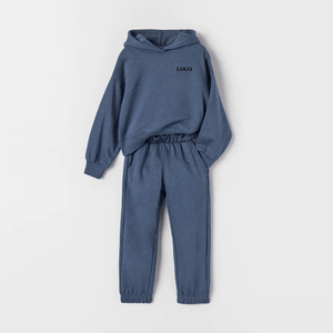 Conjunto Deportivo Informal de Algodón con Capucha para Niños y Niñas, Personalizado al por Mayor, con Estampado Personalizado, de Dos Piezas, con Bolsillos Laterales - Product Image 5