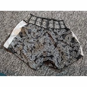 Pantalones Cortos de Muay Thai Personalizados para Luchadores Profesionales, Ropa Deportiva Transpirable, Fabricación OEM ODM - Product Image 4