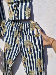 Ensemble de pyjama en coton pour femmes |   Vêtements de nuit à rayures imprimées |   Vente en gros OEM - Product Image 2