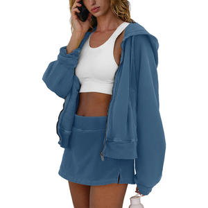 Conjunto de Sudadera con Capucha y Pantalones Cortos para Mujer, Invierno, Logotipo Bordado Personalizado, Ropa de Salón de Felpa Cálida, Marca Privada OEM ODM - Product Image 3