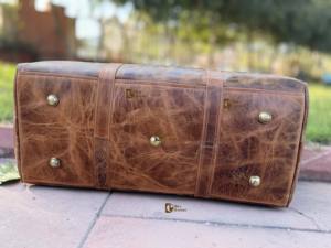 Nouveau Sac de Voyage en Cuir Crunch de Designer, Sac à Main Multi-usages Fait Main, Sac de Voyage Unisexe Grande Taille, Sac à Main au Design Unique - Product Image 5