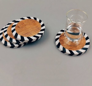 Natural <b>Rustic</b> <b>Wood</b> & Resin Boarder Tea Coaster Heat Resistant Non-Slip Square Mats Pads Placemat Table Decoration Accessoris - Product Image 2