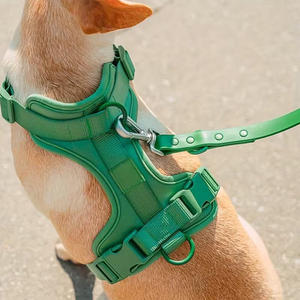 Arnés para perro de alta calidad, estilo táctico, impermeable, personalizado OEM - Product Image 1