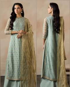 Collection 2026 – Costume de cérémonie 3 pièces en tulle brodé de luxe – Tenue de mariée et de mariage - Product Image 5