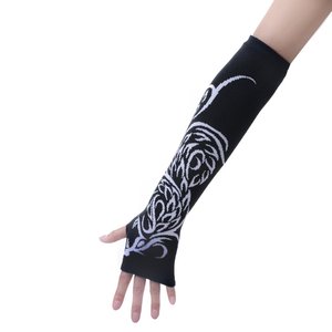 Mangas Protectoras para Brazos con Diseño Tribal Blanco sobre Negro, Protección Anti-UV para Adultos, Unisex - Product Image 2