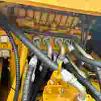 Excavatrice Caterpillar 330 d'occasion 2024, 90% neuve, moteur CAT C7.1, godet de 1,4 m³, 30 tonnes, en promotion à prix réduit