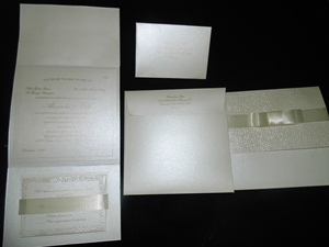 Luxury foil <b>printed</b> cards and envelopes with elegant finishes for invitations OEM wholesale private label export quality - Product Image 2