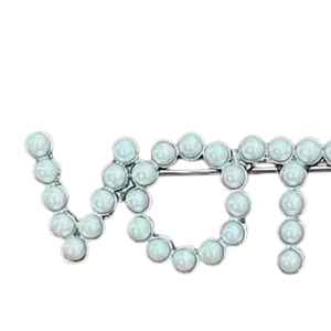 Broche Élective Perle VOTE – Accessoire de Vote Tendance avec Strass et Lettres – Épingle de Revers pour Hommes et Femmes – Bijou pour le Jour du Vote - Product Image 3