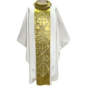 Nueva Casulla de Sacerdote Blanca Mate de Poliéster con Bordado Dorado y Estola, Hecha a Medida, Nueva Casulla Bordada 2026 - Product Image 1