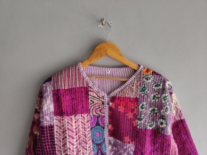Quilted <b>Patchwork</b> <b>Jacket</b> Women's V-neck Full Sleeve Cotton Autumn Style Regular Length Patch Pocket Applique Design gift - Product Image 2