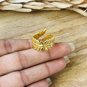 Trendy New Arrival Leaf Texture Brass <b>Ring</b> 18k Gold Plated Bohemian Nature Inspired <b>Statement</b> <b>Ring</b> fashion Womens <b>Ring</b> Wholesale - Product Image 4