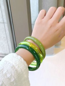 Bracelet en résine synthétique de quartz fraise, bijoux ronds translucides roses en acrylique pour femmes, accessoires de fête et de tous les jours - Product Image 2