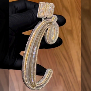 Pendentif Lettre C Iced Out Plaqué Or 18K Moissanite Acier Inoxydable Breloque Hip Hop Bijou Unisexe Cadeau Certifié IGI - Product Image 1