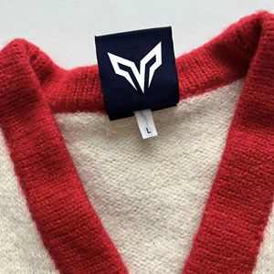 Suéter Griego de Lana Tejida con Parches de Letras Bordadas en Chenilla, Diseño a Rayas, para Hombre y Mujer, con Logotipo Personalizado OEM, Transpirable, para Invierno - Product Image 3