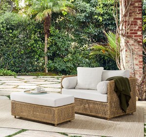 ชุดโซฟาไม้สักสำหรับกลางแจ้ง พร้อมโต๊ะกาแฟ เป็นมิตรกับสิ่งแวดล้อม กันน้ำ ทนทานต่อสภาพอากาศ เหมาะสำหรับสวน ลานบ้าน โรงแรม รีสอร์ท และวิลล่า - Product Image 1