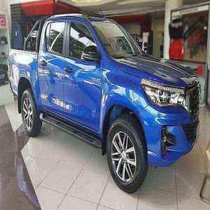 Toyota Hilux Revo d'occasion, double cabine, pick-up, véhicule neuf - Product Image 4