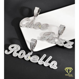 Collar con colgante de nombre personalizado de lujo, diamante cultivado en laboratorio, diseño de letra cursiva con cadena cubana, colgante personalizado. - Product Image 3