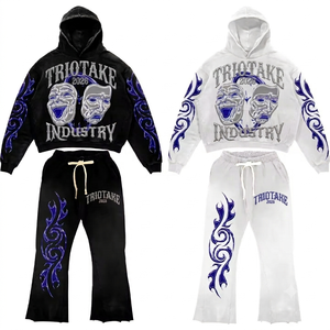 Conjunto Deportivo de Algodón Plisado con Efecto Deslavado al Sol para Hombre, Diseño Personalizado, Estilo Vintage, de TRIOTAKE INDUSTRY - Product Image 1