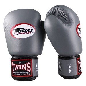 Guantes de Boxeo MMA de Alta Calidad, Cuero Genuino, Moldeados a Mano, Impermeables, Protección UV, Logotipo Personalizado, Diseño Elegante con Estampado Twins - Product Image 1