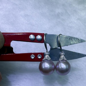 Pendientes de Perlas de Agua Dulce Redondas de 11-12 mm de Zhuji, Casi Impecables, Plata Pura, Diseño Clásico y Versátil - Product Image 3