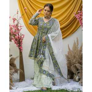 Ensemble de costume respirant en coton vert floral paon pour femme, taille XS, tissu en mousseline - Product Image 5