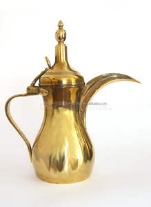 FABRICANTE DE CAFÉ DALLAH DE ORO GRABADO DE DISEÑO ELEGANTE DE LA INDIA DALLAH ARABE EID DECORACIÓN RAMADAN DRINKWARE FABRICANTE - Product Image 4