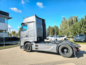 Camion d'occasion 2025 Mercedes-Benz Actros 1863 15.6L Euro6 6 Cylindres DIESEL 625CV 2 Essieux Transmission Automatique Conduite à Droite - Product Image 2