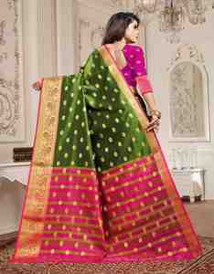 Sari en soie verte avec bordure rose, tenue traditionnelle indienne pour mariage et fête, pour femme, longueur au sol, coupe classique, sans plis, séchage rapide - Product Image 2