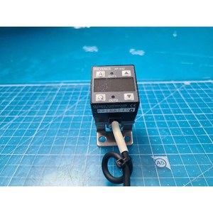 Sensor de Presión Digital KEYENCE AP-33Z Usado Como Está, Piezas de Equipos de Semiconductores Legados - Product Image 2