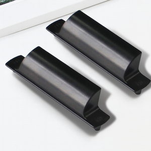 Poignées de meuble rectangulaires contemporaines en alliage de zinc noir mat, quincaillerie durable et écologique pour tiroirs de commode - Product Image 3