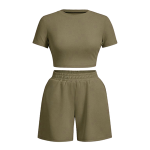 Ropa de abrigo de verano cómoda y elegante para mujer, pantalones cortos de punto informales de 2 piezas y conjunto de Top, ajuste ajustado, patrón sólido transpirable - Product Image 1