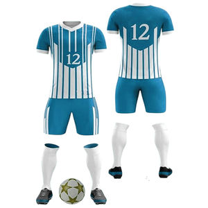 Tenue de football personnalisée toutes tailles avec impression par sublimation – Maillots et shorts respirants à séchage rapide - Product Image 5