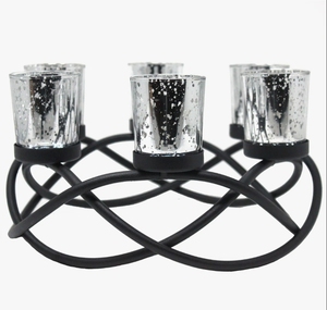 Support de bougie votive circulaire moderne en métal avec 5 inserts en verre mercure amovibles pour une décoration de table élégante et un éclairage d'ambiance. - Product Image 1