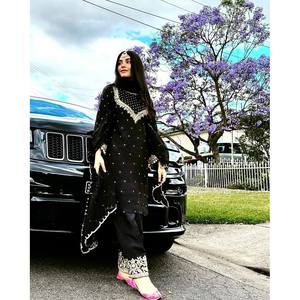 Conjunto de Top y Pantalón de Diseñador para Mujer con Dupatta para Fiestas - Product Image 2
