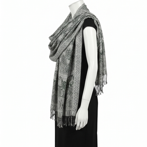 Bufanda Cuadrada de Viscosa para Mujer AHE-Textile, Reversible, Floral, para Invierno, Larga, Duradera, Cálida, Ligera, para Uso Diario en Exteriores - Product Image 3