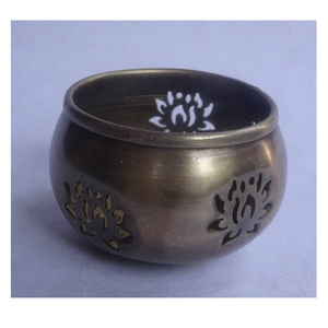 New Arrival Aluminum Matki Style Votive Hand Cut Patterns Gold Brass Plating Tea Light <b>Candle</b> Votive Christmas Home Decoration - Product Image 2